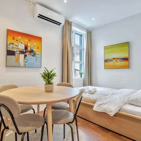 Heimby - W Free Parking Apartment *