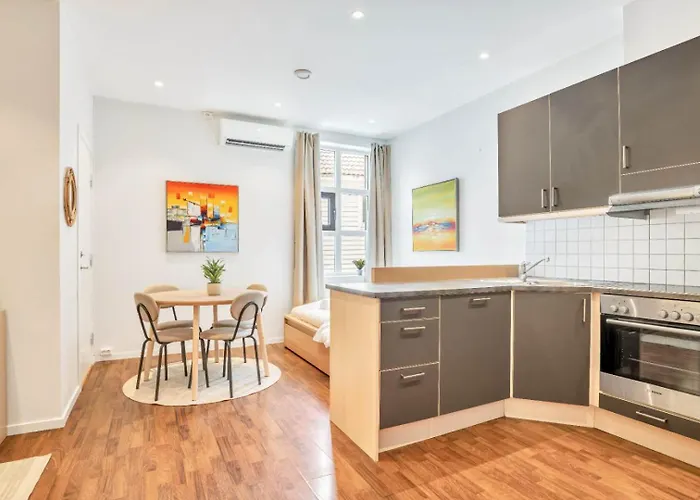 Heimby - W Free Parking *